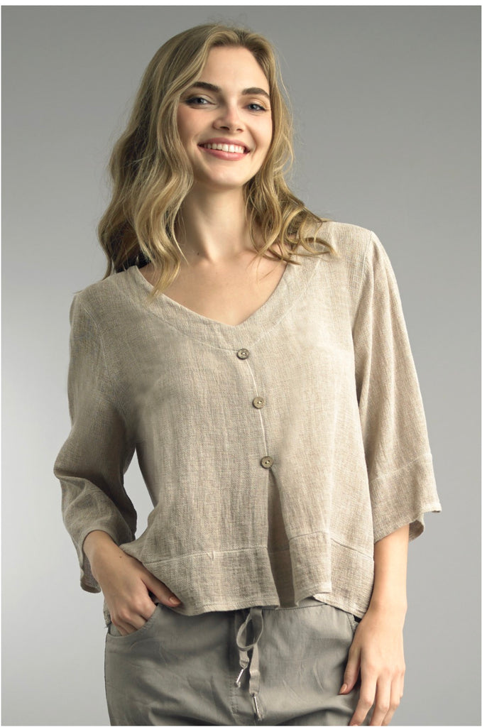 Buy Women's Tops Online in South Hadley & Suffield – Moxy Boutique